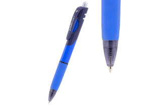 Bolígrafo con antideslizante cuerpo triangular 0.7mm azul