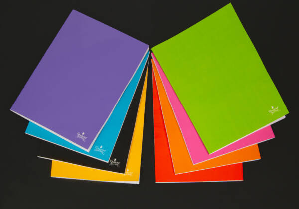 Cuaderno Grapado Tamaño A4 48Hojas 60G Liso