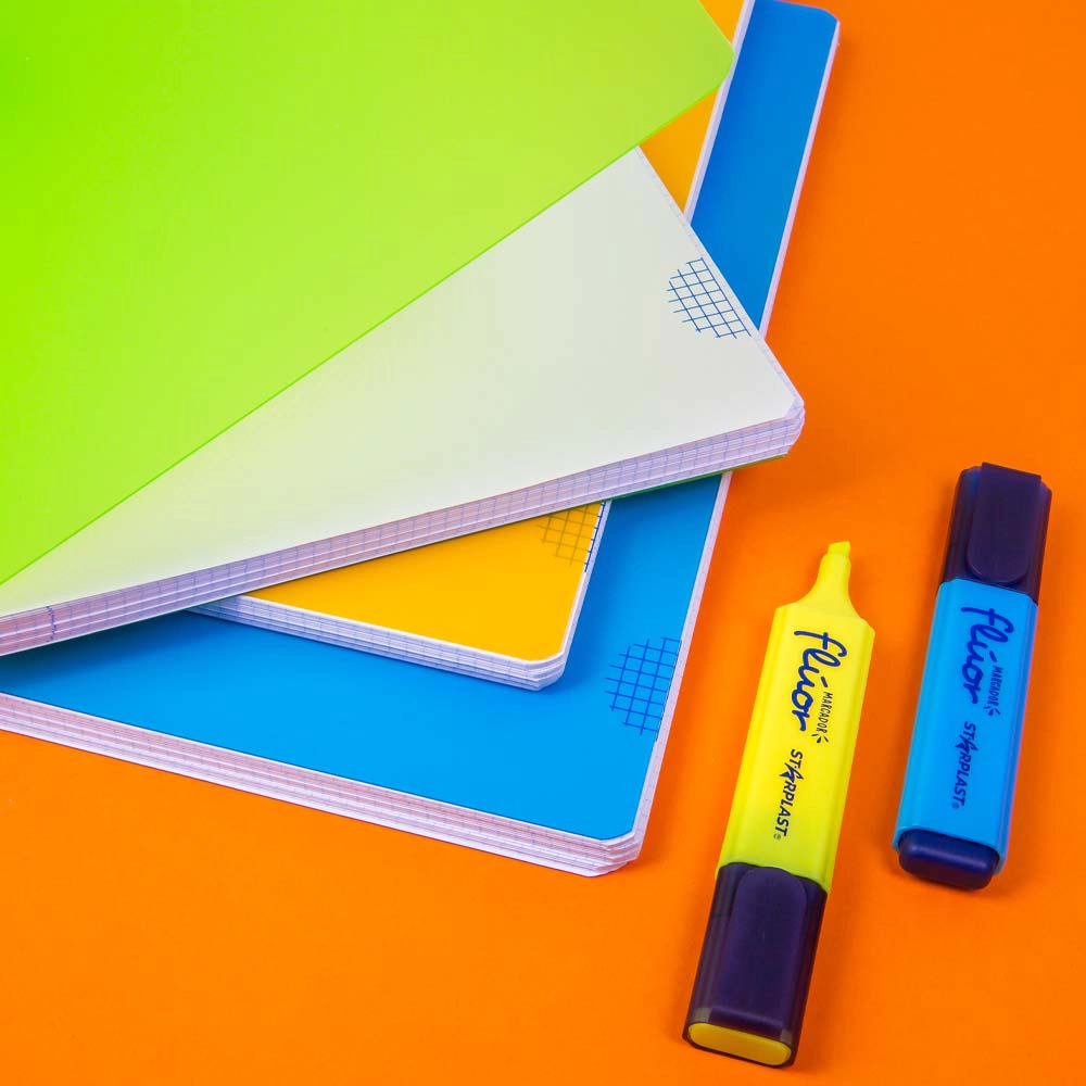 CUADERNOS A4 TAPA PLÁSTICO TRANSLÚCIDO